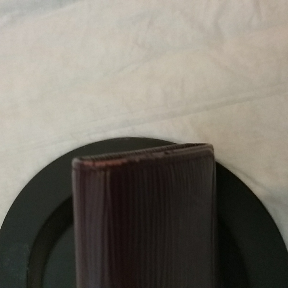 LOUIS VUITTON Epi Long Wallet, Plum EUC - Picture 10 of 13